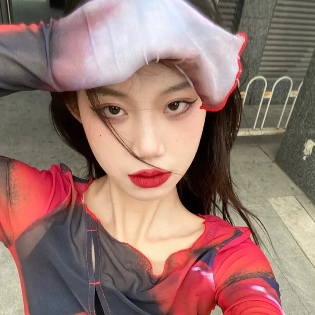 与游戏中心的少女异文化交流的故事